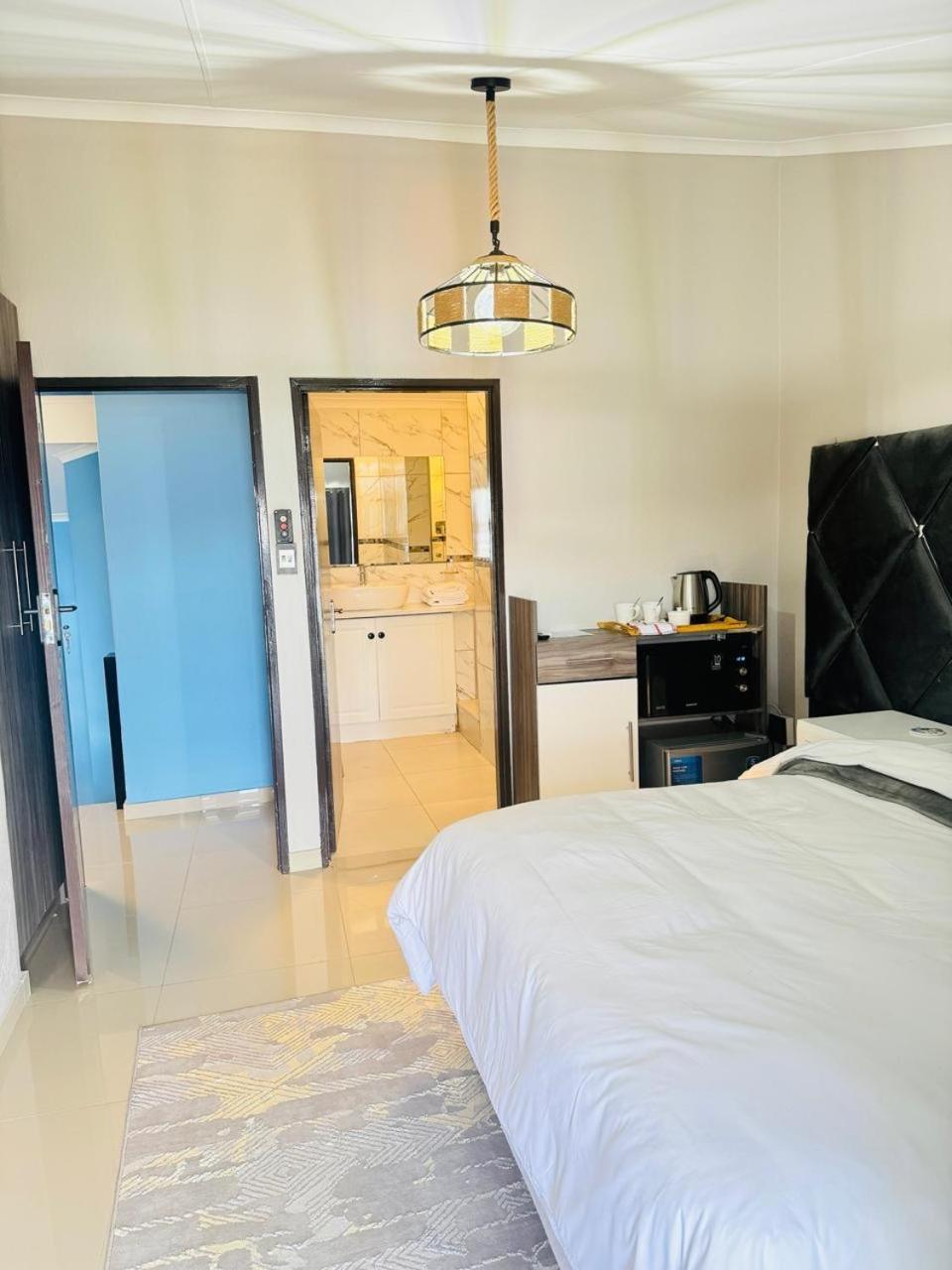 The Holiday House Harties Hartbeespoort Exterior foto